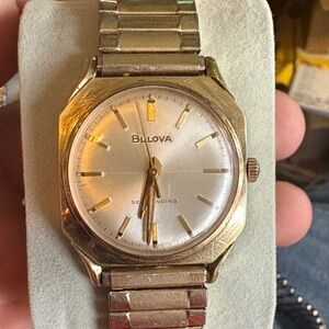 1966 Bulova Men's Automatic 17Jwl Gold Quadrant Dial Watch